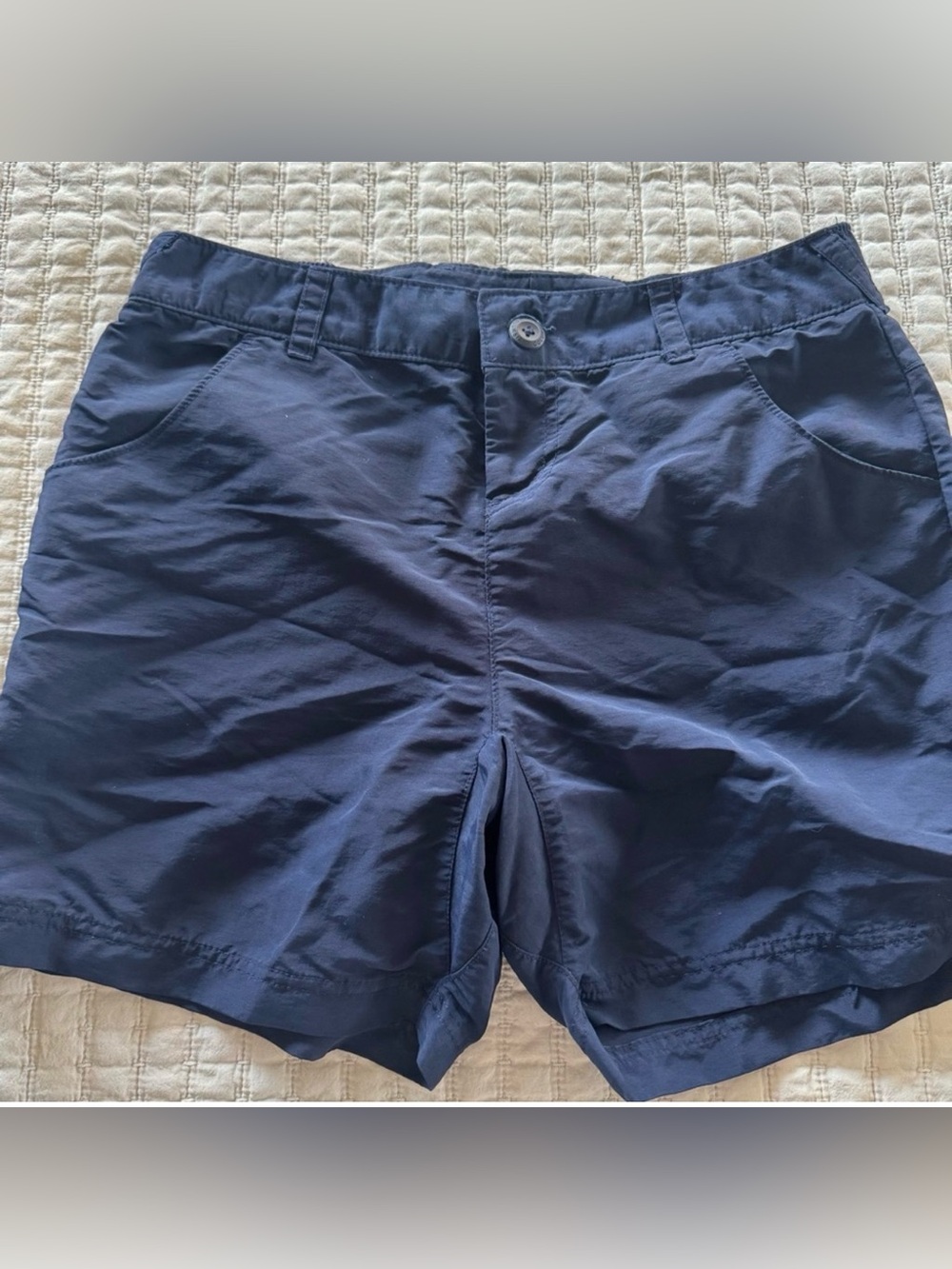 Columbia Navy Blue Shorts PFG fishing hiking outdoors shirts size 6L